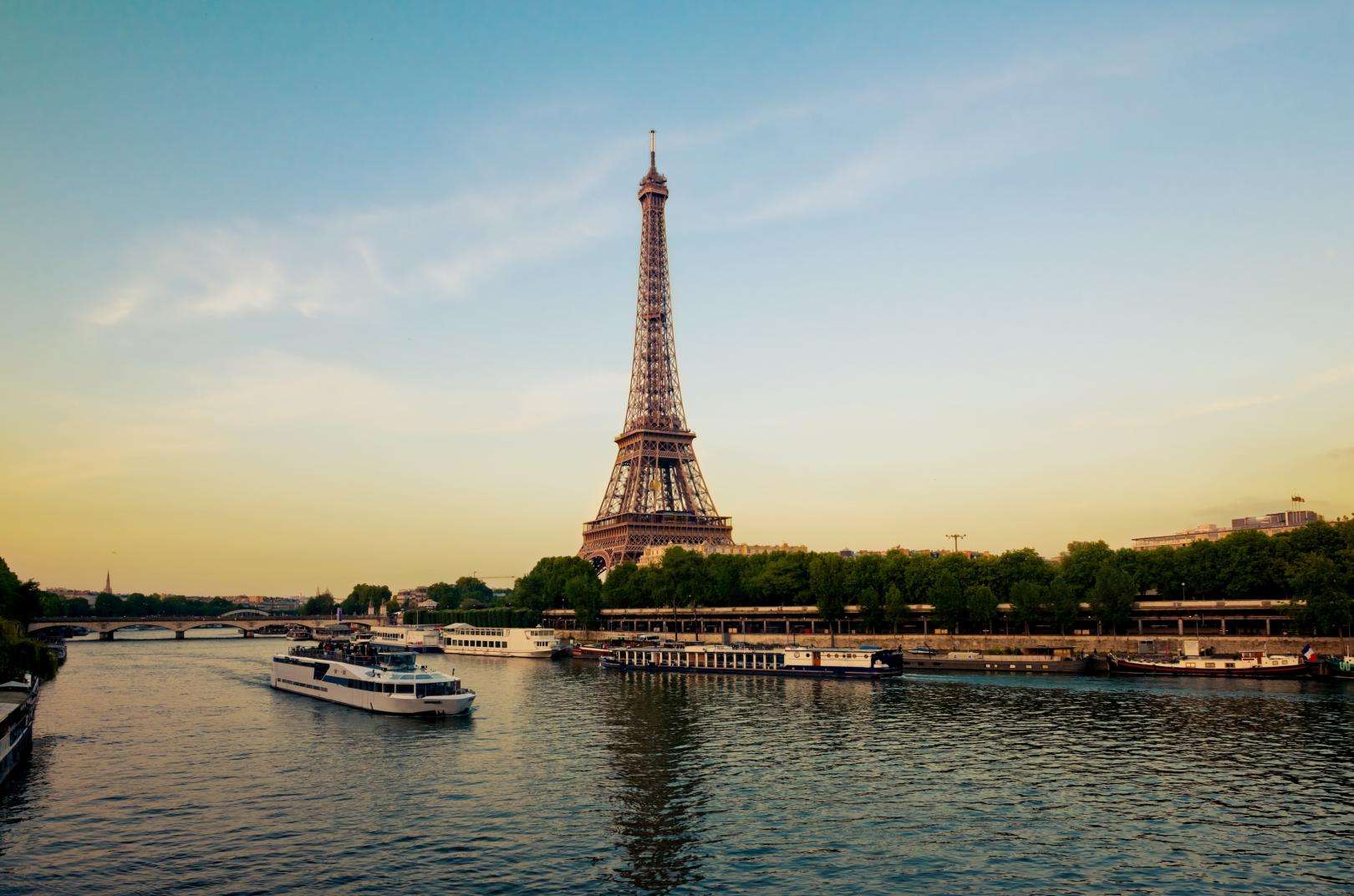 Cruise on the Seine: A Magical Moment aboard the Capitaine Fracasse