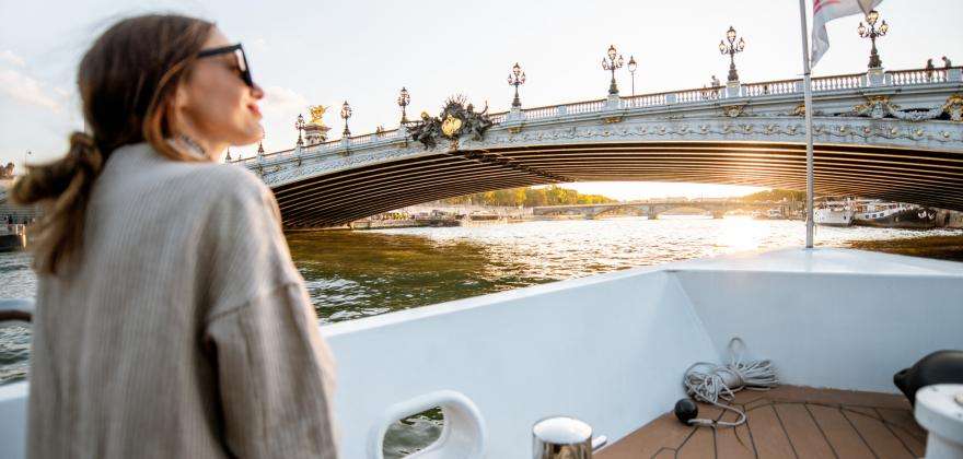 Découvrir Paris depuis la Seine