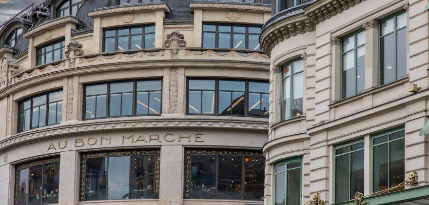 Le Bon Marché… as a theatre stage