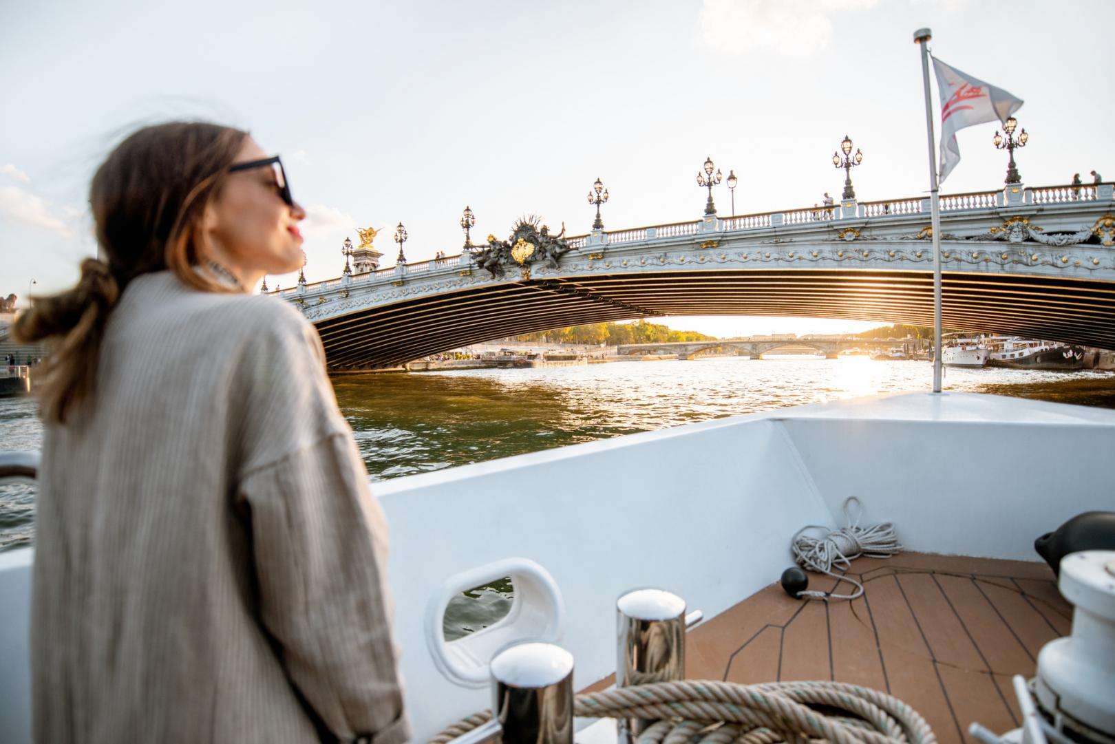 Discover Paris from the Seine